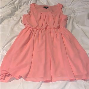 pink dress